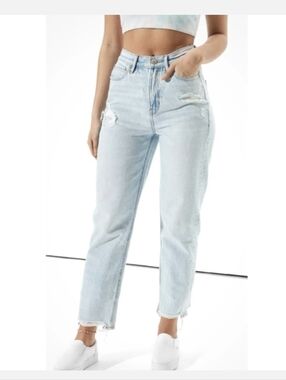 American Eagle Highest Rise 90s Boyfriend Distressed Womens Size 4